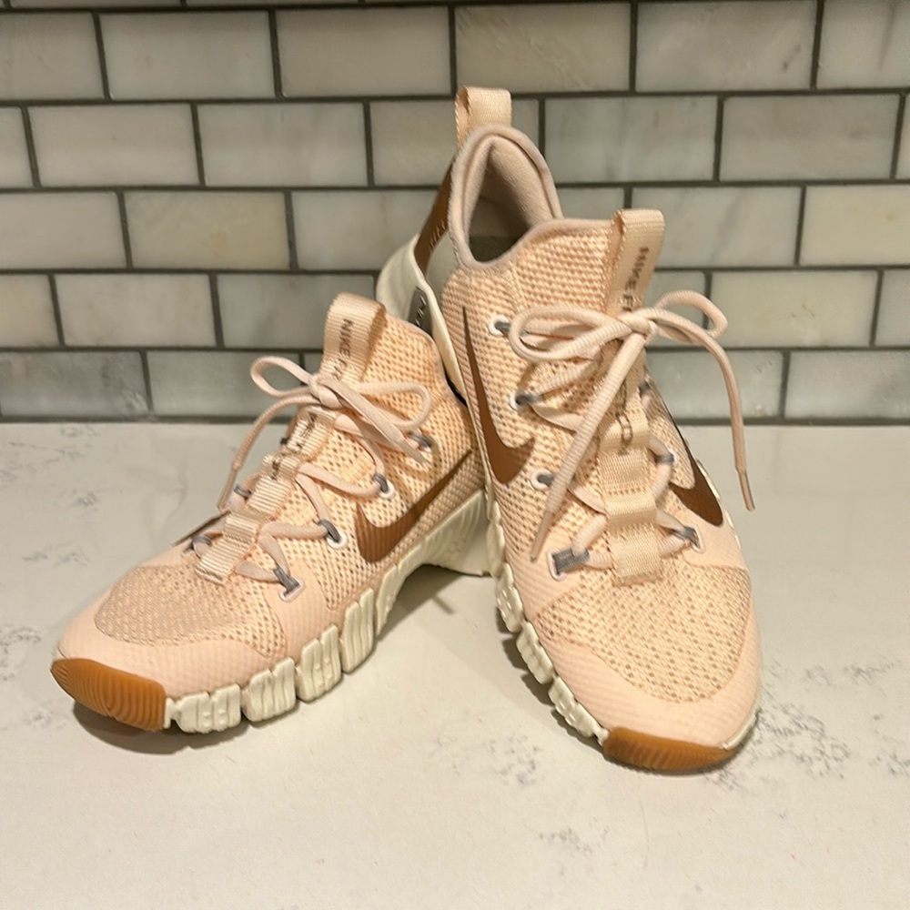 Nike Metcon 3 Guava Ice